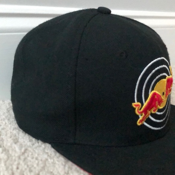 Rare Redbull Records Flat Bill Hat - Picture 2 of 5